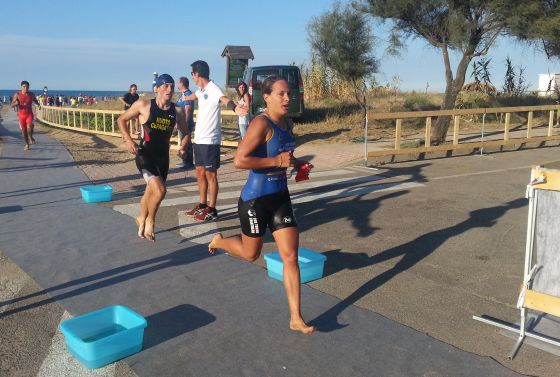 Federica Curatolo e Daniele Toro vincono il Varano Lake Triathlon Super Sprint 2013