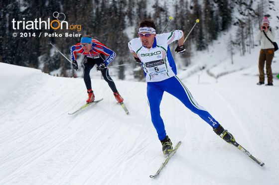 La lotta ai Mondiali di winter triathlon di Cogne 2014 tra Antonioli e Andreev