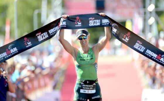 Meredith Kessler vince l'Ironman New Zealand 2014