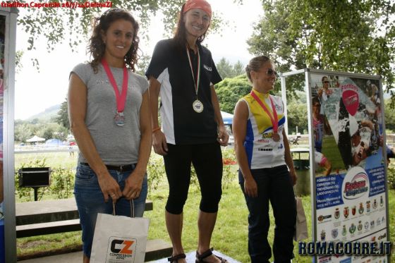 Il podio femminile del Triathlon di Lago di Vico 2014