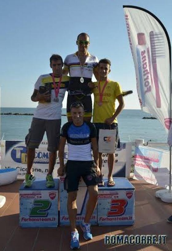 Il podio maschile del Triathlon Sprint di Santa Marinella 2014
