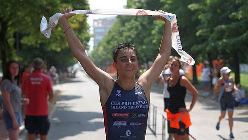 Carlotta Missaglia, giovane talento del CUS Pro Patria Milano, vince il Triathlon Campus Parma 2015