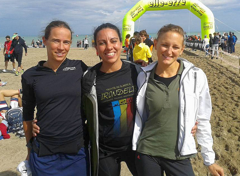 Il Firenze Triathlon vince la Coppa Crono 2015 femminile con Michela Menegon, Elisa Razzi e Chiara Ingletto