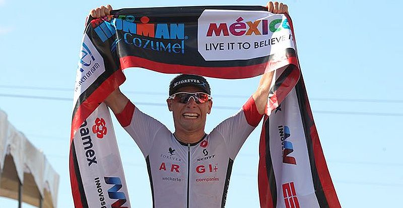 Il tedesco Stefan Schmidt si aggiudica l'Ironman Cozumel 2015
