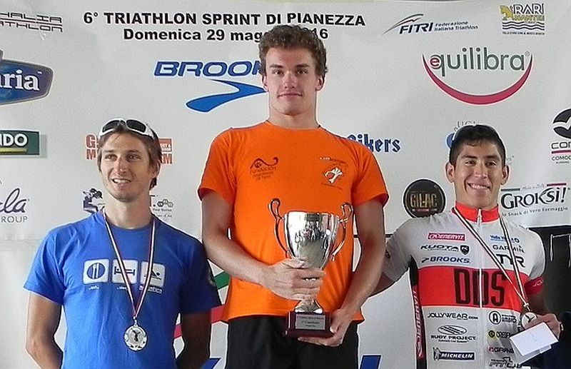 Kristian Brossa vince il Triathlon Sprint di Pianezza del 2016