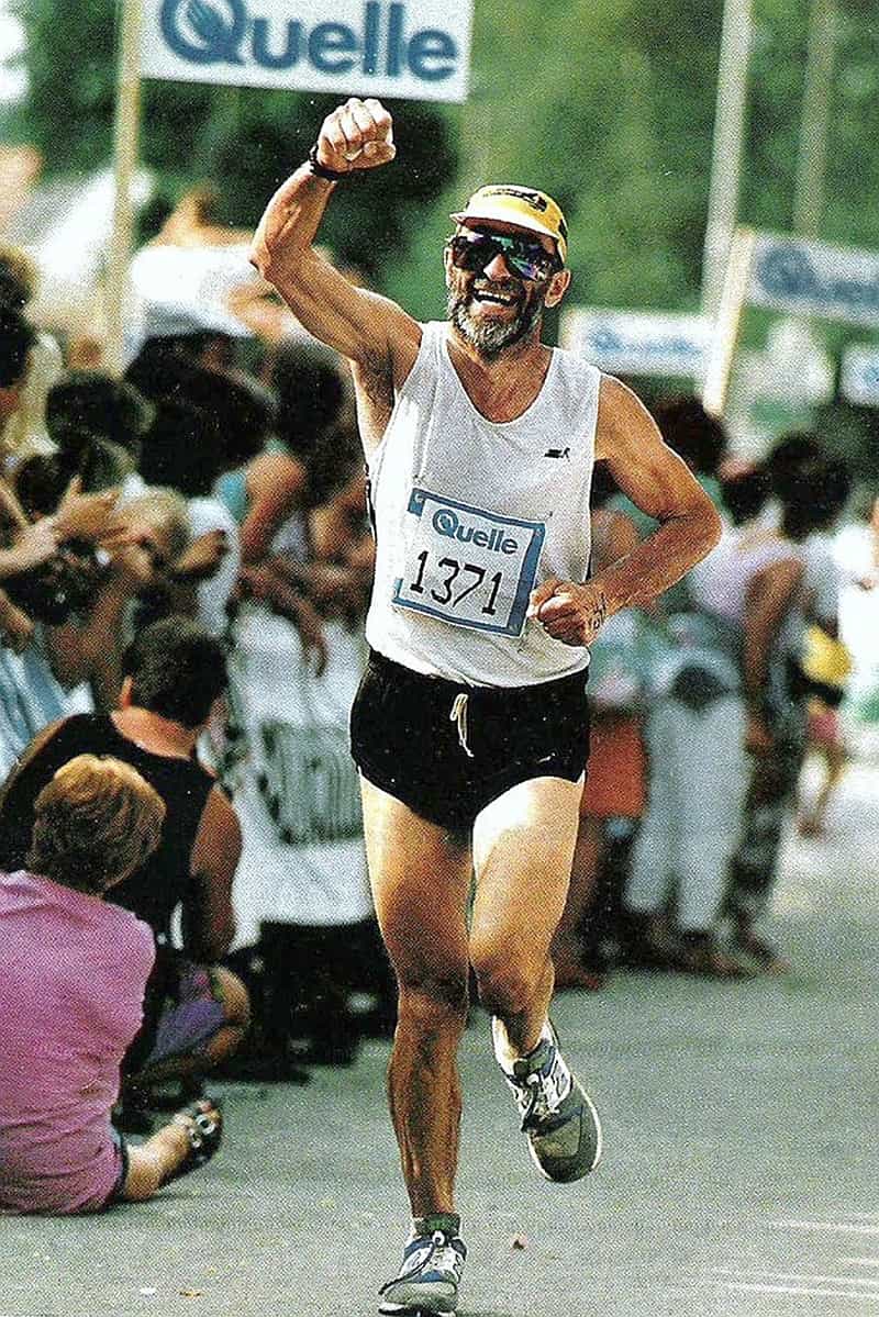 Giorgio "Il Grigio" Alemanni, trent'anni di triathlon, nel 1991 ha conquistato il suo primo traguardo al triathlon full distance di Roth
