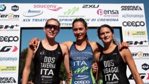 Il podio femminile del 19^ Triathlon Sprint Città di Cremona corso il 3 settembre 2017: Beatrice Taverna, Bianca Seregni e Silvia Visaggi