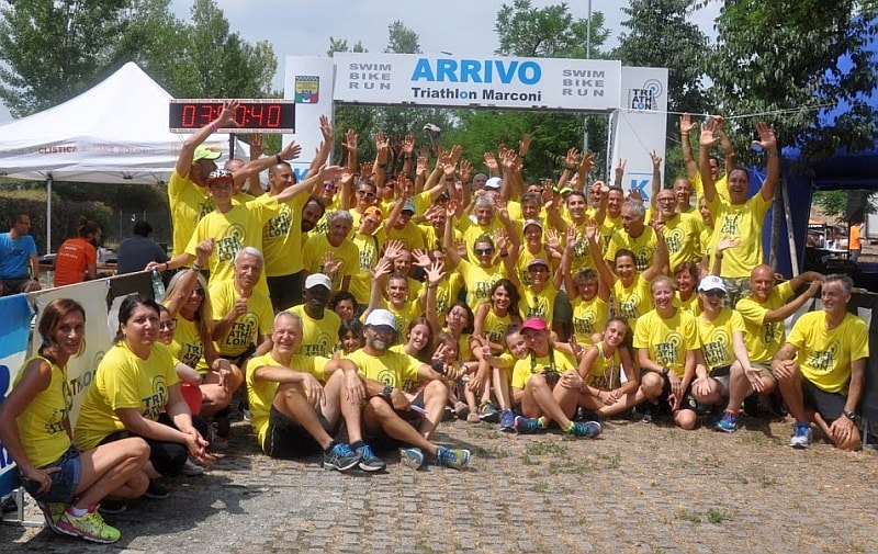 Lo staff della Polisportiva Porta Saragozza Bologna, team organizzatore del Triathlon Marconi