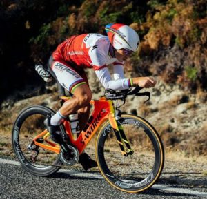 Lo spagnolo Javier Gomez ha così commentato il suo Challenge Wanaka 2018: "Adoro questo percorso e questa gara. Mi sentivo meglio di quanto mi aspettassi in questo periodo dell'anno, è sempre bello iniziare la stagione vincendo!".