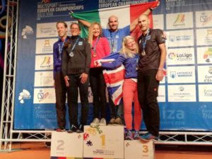 Bruno Pasqualini è medaglia d'oro all'ETU Middle Distance Triathlon European Championship 2018, a Ibiza.