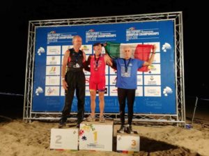 All'ETU Cross Triathlon European Championship 2018 l'azzurro Romano Simi è medaglia di bronzo nella cat. 70-74.