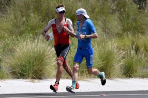 Il "dai e vai" tra l'australiano Cameron Wurf e il tedesco Patrick Lange, vincitore dell'Ironman Hawaii World Championship 2018 con un tempo di 7:52:39