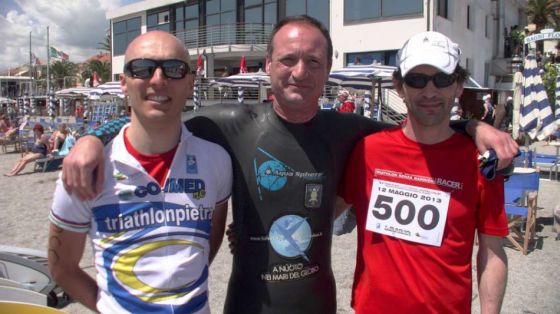 Triathlon senza barriere, la staffetta solidale, al centro Salvatore Cimmino (foto IVG.it)