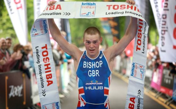 Tom Bishop vince il Toshiba Windsor Triathlon 2013