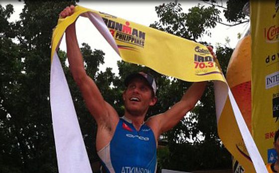 Courtney Atkinson vince l'Ironman 70.3 Philippines 2013