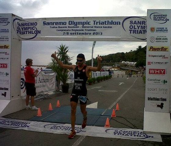 Giulio Molinari vince il Sanremo Olympic Triathlon 2013
