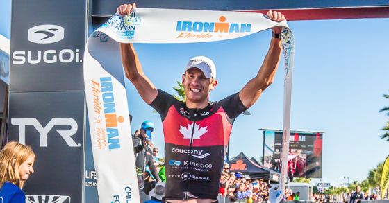 Il canadese Lionel Sanders è il vincitore dell'Ironman Florida 2014 (Foto: Nick Morales/Ironman.com)
