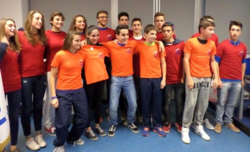 Alcuni dei giovani premiati durante la festa del Comitato Triathlon Lombardia