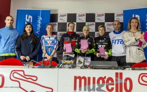 La premiazione femminile del Duathlon Mugello Circuit 2015