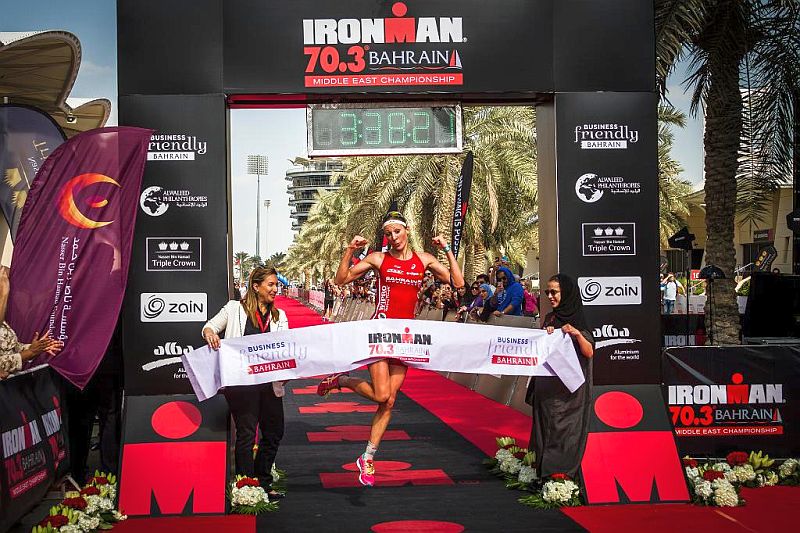 Daniela Ryf all’Ironman 70.3 Bahrain diventa #milliondollarbaby!