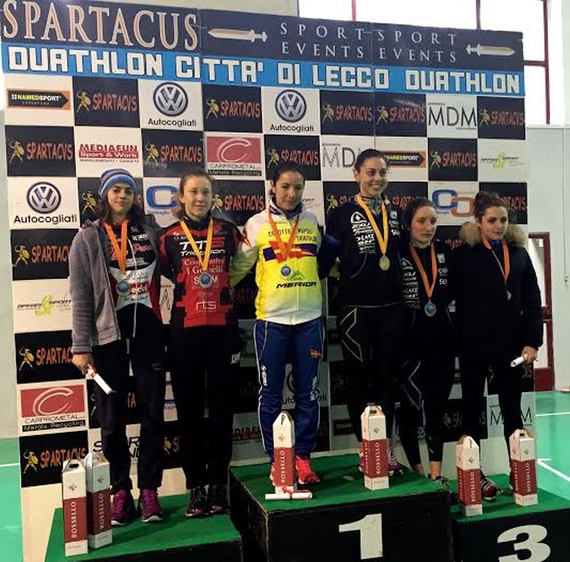 Il podio femminile del Duathlon Città di Lecco del 28 febbraio 2016 vinto da Alice Capone
