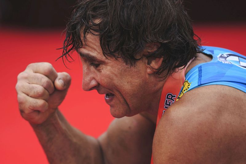 Grande, grandissimo Alex Zanardi, campione di sport e di vita (Foto by Gonzalo Arroyo Moreno/Getty Images for IRONMAN)