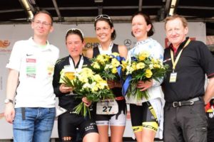 Il podio femminile del Powerman Germany, short distance, corso ad Alsdorf domenica 29 aprile 2018