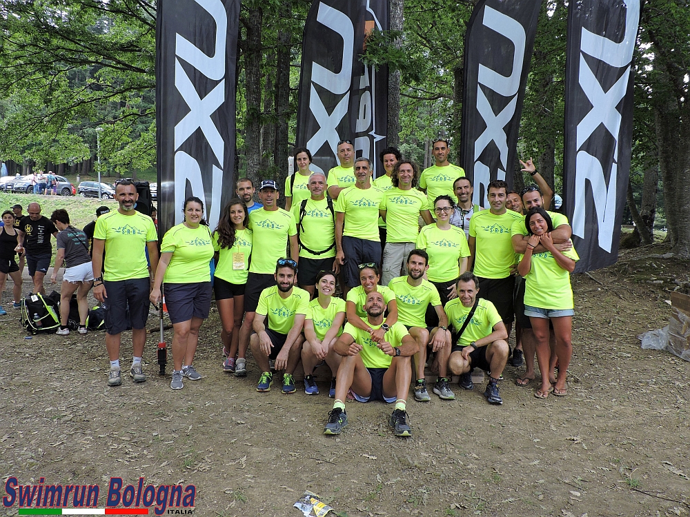 Il team organizzatore di Swimrun Bologna 2018