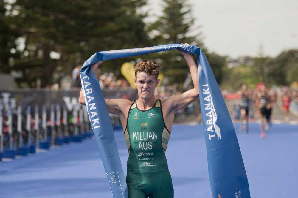 L'australiano Luke Willian si aggiudica la terza tappa dell'ITU Triathlon World Cup 2019, corsa a New Plymouth, Nuova Zelanda (Foto ©ITU Media / Jo Caird).