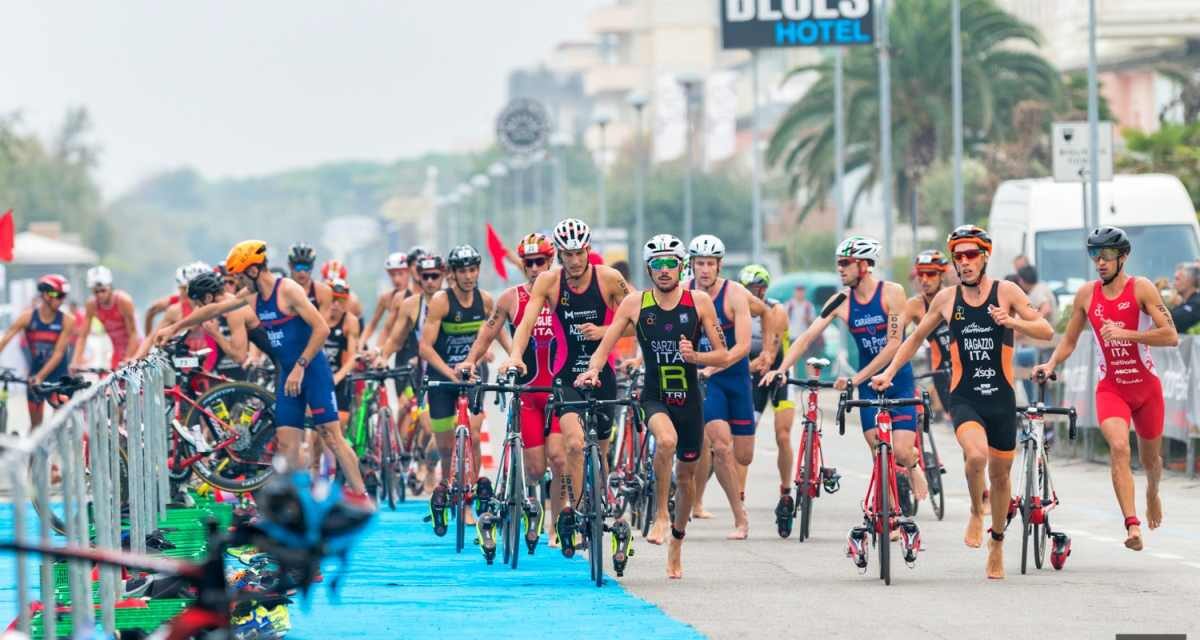 La Federazione Italiana Triathlon toglie tutte le prescrizioni anti COVID, si torna alla normalità