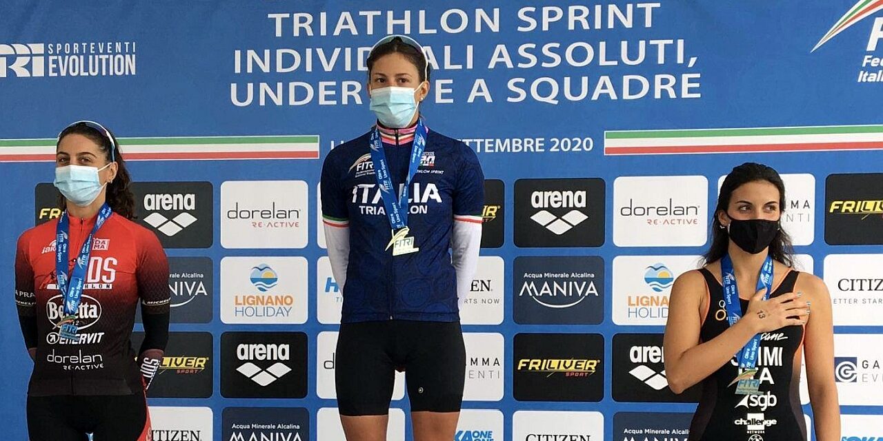 Il podio femminile del Campionato Italiano di Triathlon Sprint 2020 a Lignano Sabbiadoro, vince Angelica Olmo (Carabinieri), davanti a Luisa Iogna Prat (DDS) e Sharon Spimi (The Hurricane)