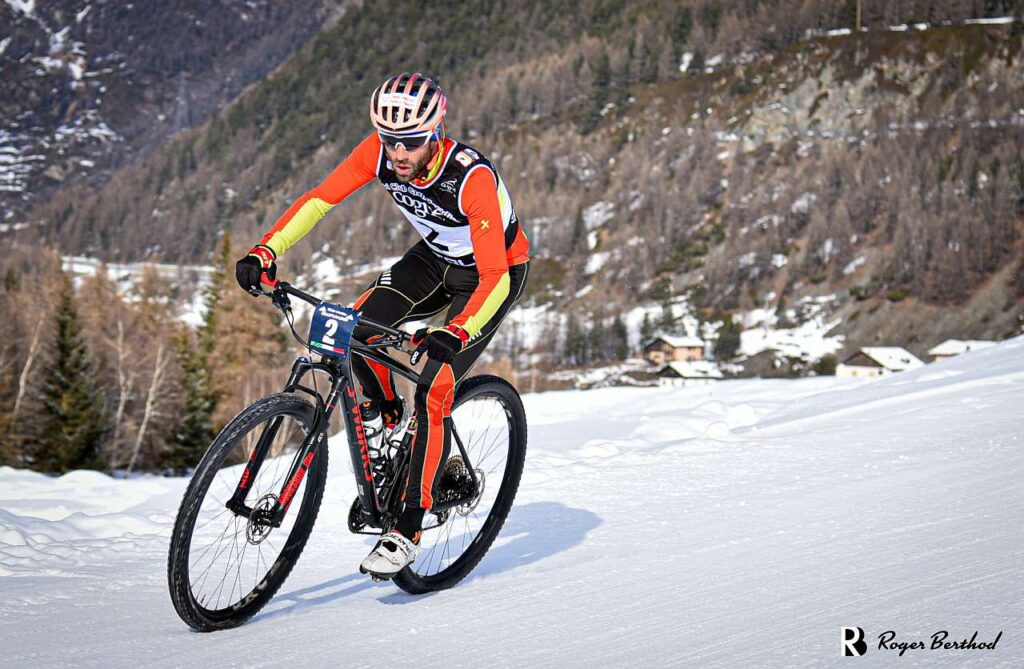 Giuseppe Lamastra in azione ai Campionati Italiani di Winter Triathlon di Cogne 2020