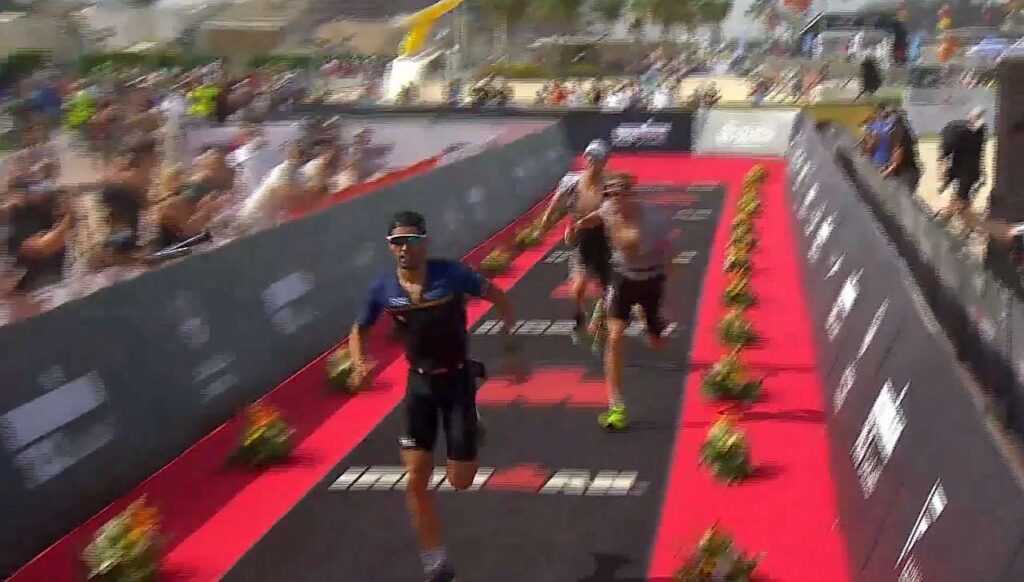 Ironman 70.3 Dubai: Filipe Azevedo vince la volata per il 2° posto davanti a Svenningsson e Salvisberg