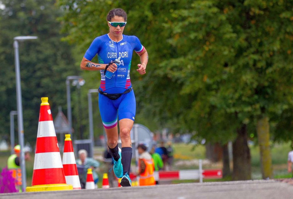 Elisabetta Curridori è quarta ai Mondiali di triathlon full distance di Almere del 12 settembre 2021 (Foto: José Luis Hourcade)