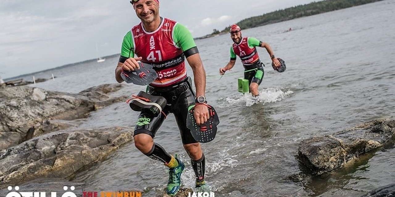 Due italiani sul podio all’ÖtillÖ Swimrun Malta: vince Stefano Scomparin, terzo Paolo Carminati