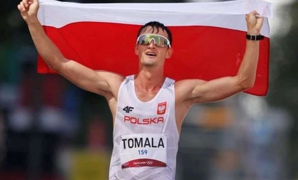 Dawid Tomala vince la 50K di marcia a Tokyo 2020