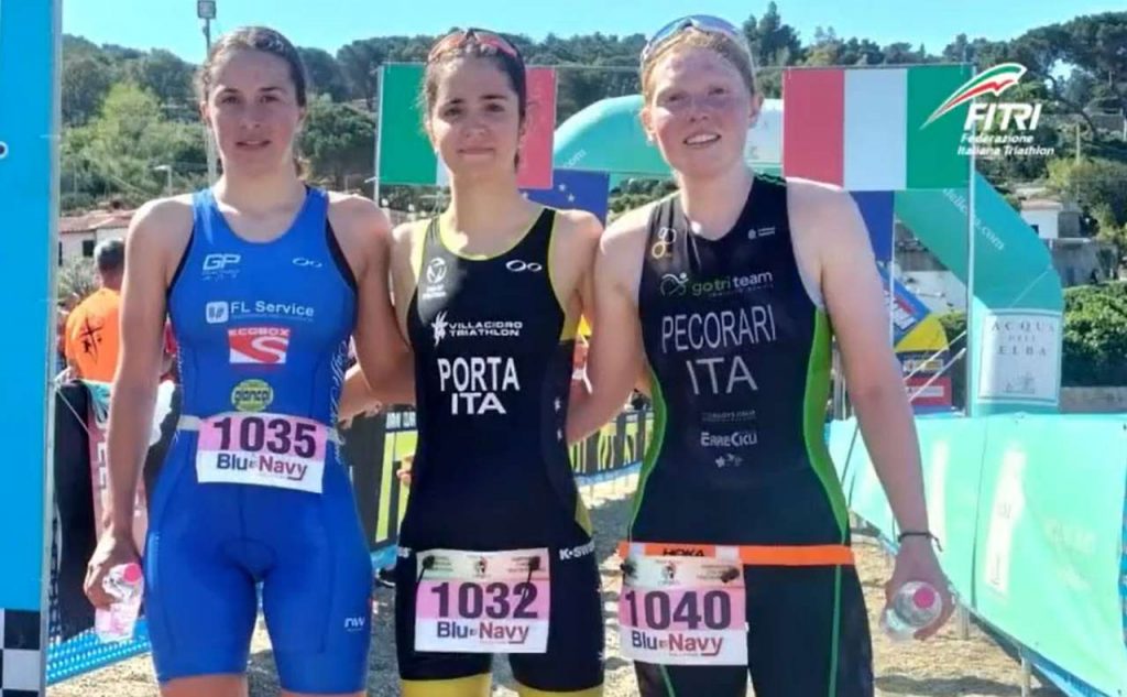 Campionati Italiani Cross Triathlon 2022 di Pareti, Capoliveri, Isola d'Elba: il podio femminile Junior, vince Chiara Porta