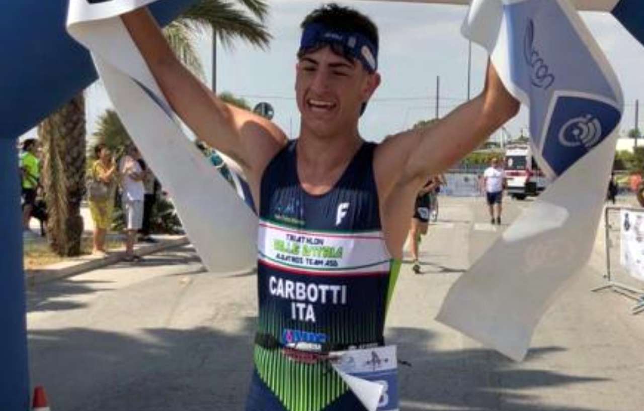 Martino Carbotti vince il Gargano Triathlon Sprint 2022
