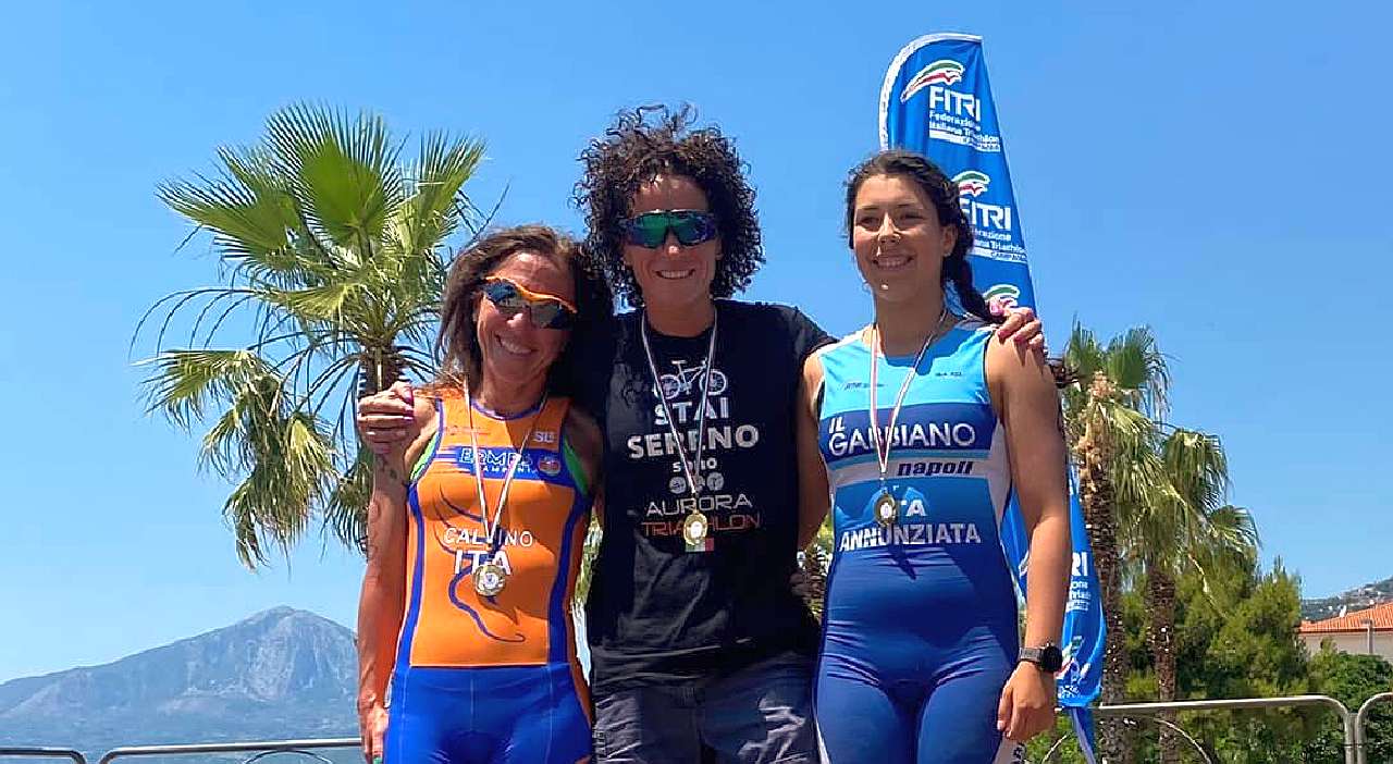 Triathlon Sprint Villamare 2022: podio femminile, vince Nunzia Gammella