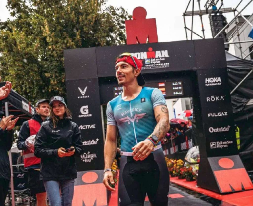 Maverick Vinales finisher all'Ironman 70.3 Zell am See 2022