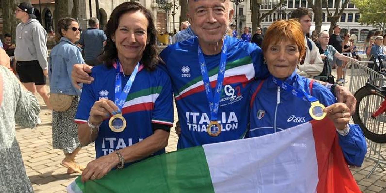 La tripletta d’oro di Gherardo agli Europei di Bilbao: “Se vuoi la pace dell’anima, preparati alla guerra nel triathlon”. Il video del suo arrivo