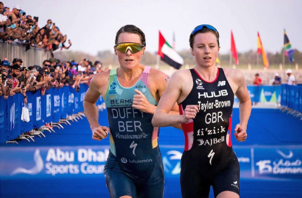 Flora Duffy e Georgia Taylor-Brown (Foto World Triathlon)