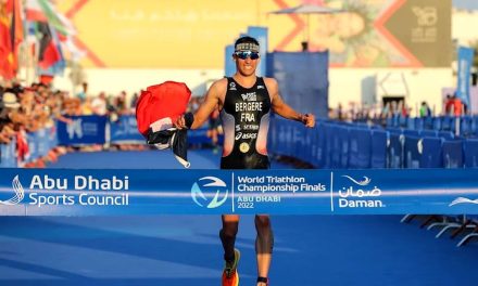 Mondiali Triathlon Abu Dhabi: Flora Duffy 4 volte regina, Leo Bergere primo trionfo! Video e classifiche