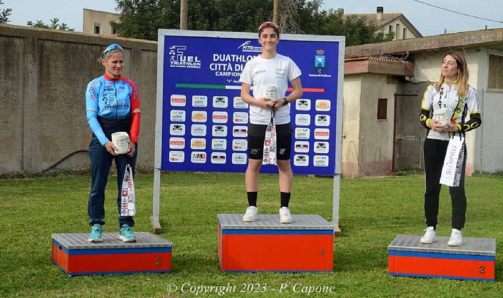 Duathlon Pabillonis 2023 podio donne: vince Giorgia Pieraccini (Foto: Pasquale Capone)