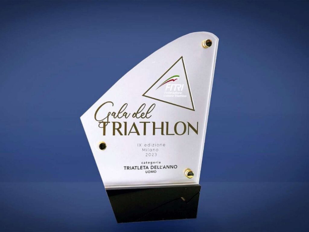 Statuetta premio IX Gala del Triathlon