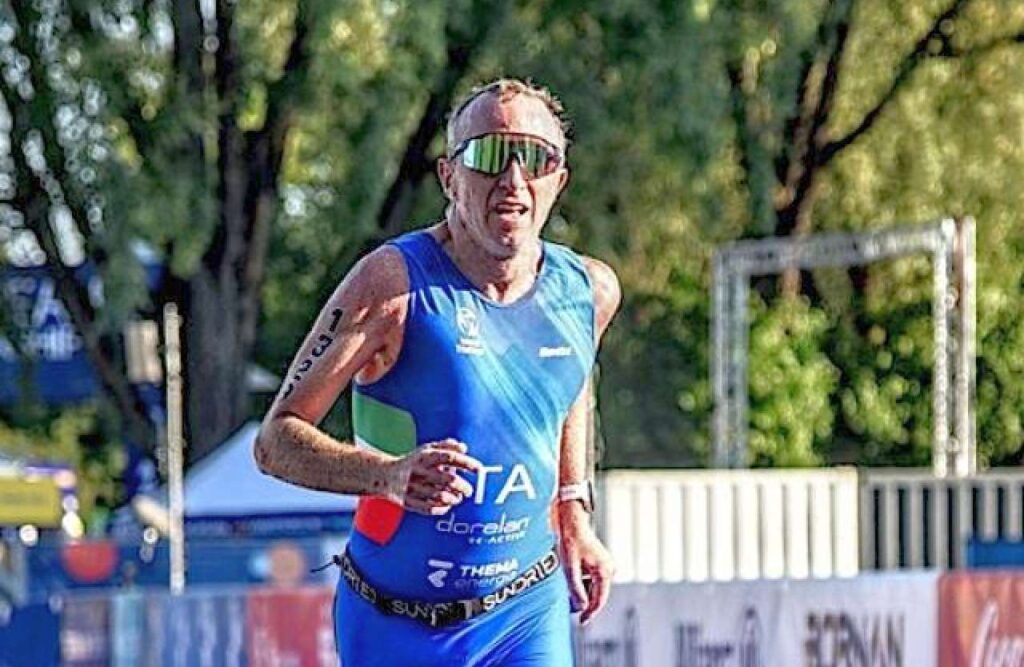 Carlo Simongini argento agli Europei Triathlon 2023 di Madrid