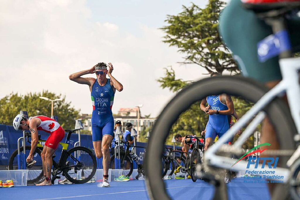 Alessio Crociani chiude al 10° posto, migliore azzurro, la 1^ World Triathlon Cup Roma 2023 (Foto: FITri / Tiziano Ballabio)