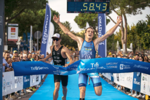 TriO Desenzano 2023: Nicola Duchi trionfa allo sprint su Federico Murero
